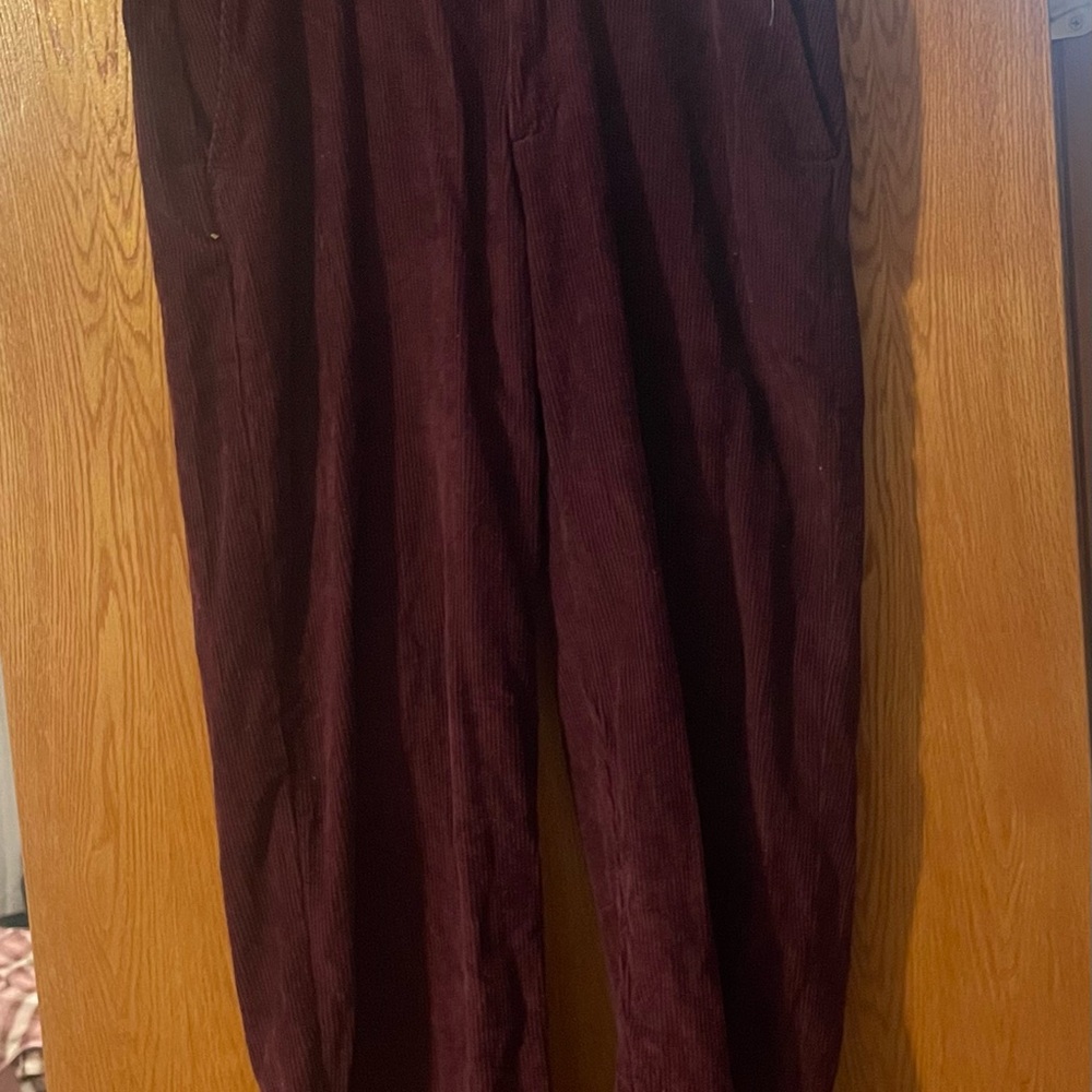 Old Navy Women's Wide Leg Corduroy Pants - Burgundy